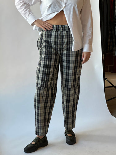 Checkered Elasticated Curve Pants