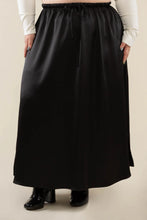 Load image into Gallery viewer, Black Silky Simple Skirt