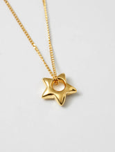 Load image into Gallery viewer, Star Charm Necklace Gold