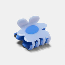 Load image into Gallery viewer, Periwinkle &amp; Blue Flower Claw