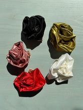 Load image into Gallery viewer, Rose Hair Clip