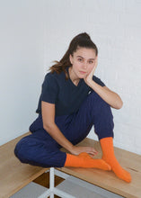 Load image into Gallery viewer, Orange Crush Socks